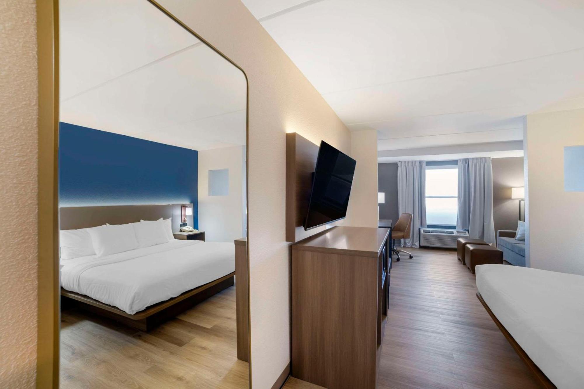 פלטצ'ר Comfort Inn Asheville Airport מראה חיצוני תמונה