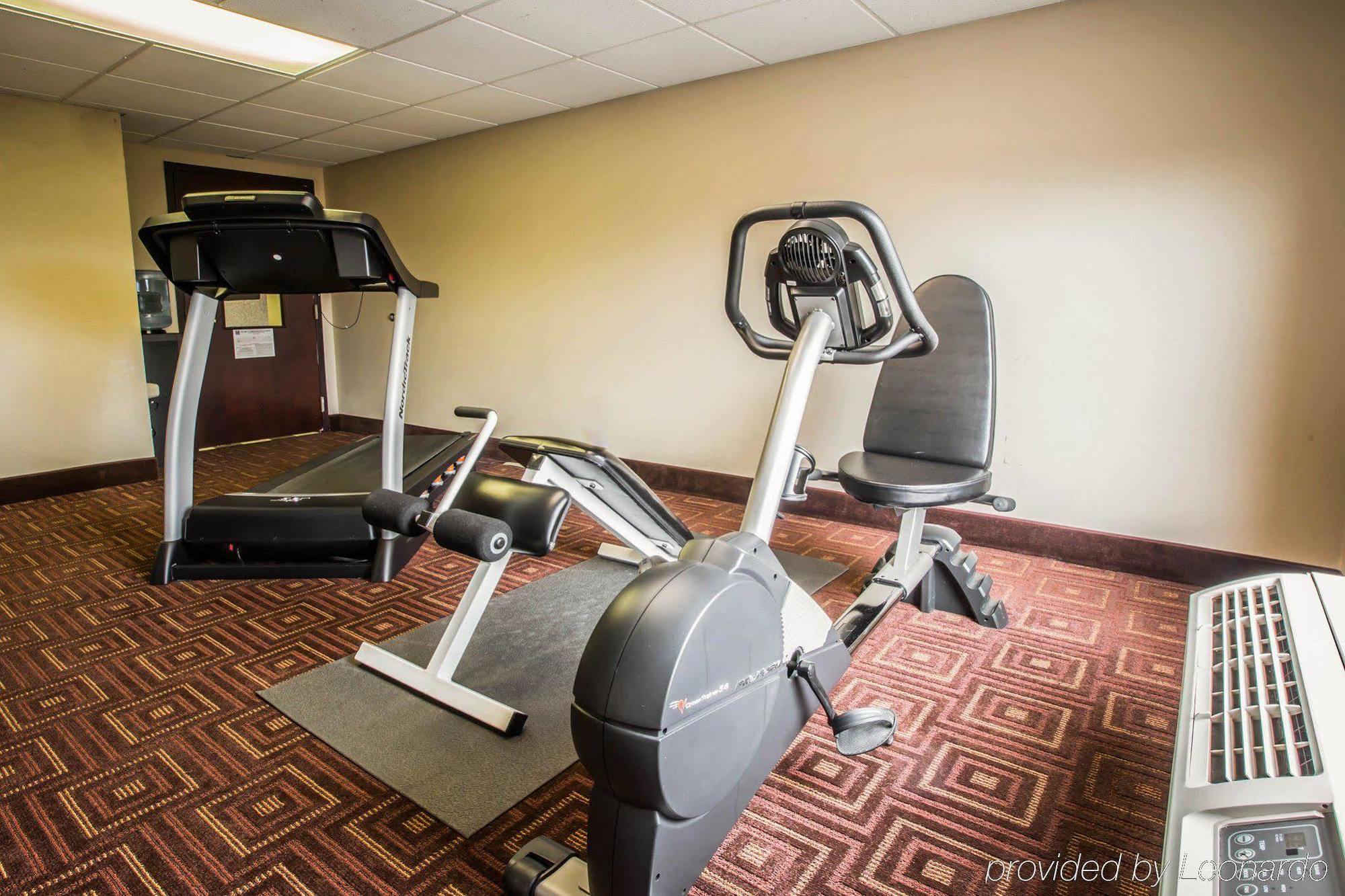 פלטצ'ר Comfort Inn Asheville Airport מראה חיצוני תמונה